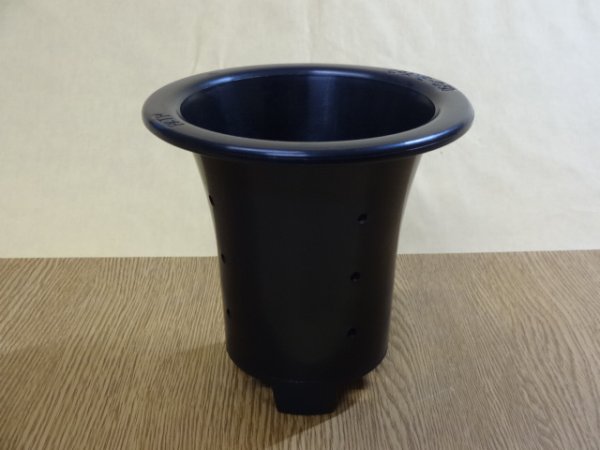 画像1: オモト用プラスチックポット50(黒) (1)
